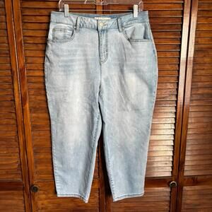 Est. 1946 Women's High-Rise Capri Jeans - Light Wash Stretch Denim - Size 12